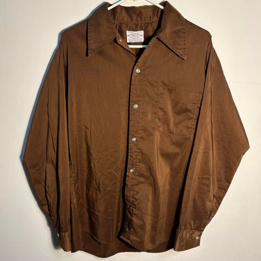 Vintage 60s 70s Brown Donlin Tapered N’ Tails Permanent Press Button Up Shirt